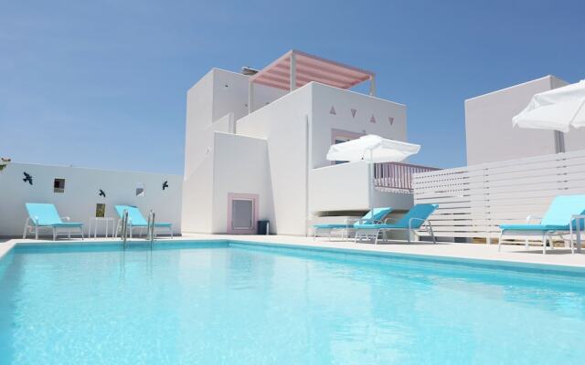 Xenos Villa 6 With a Private Pool Near the sea