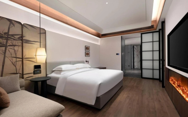 Days Hotel By Wyndham Leiyang North