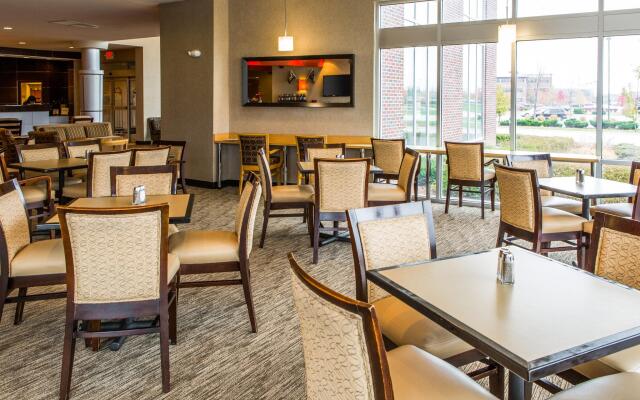 Cambria Suites Appleton
