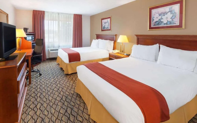 Holiday Inn Express Chelsea