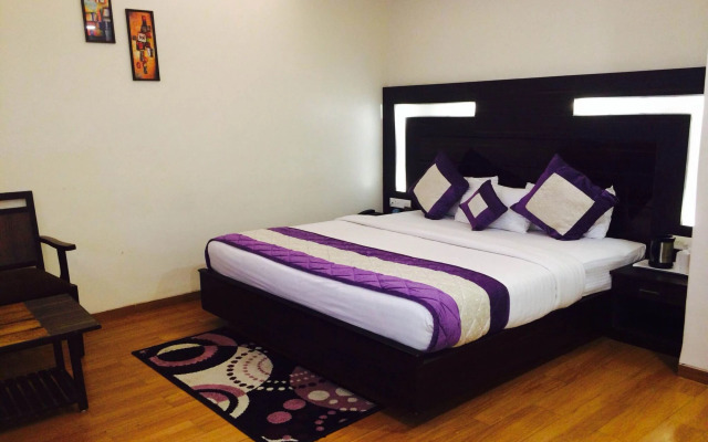 Hotel Samrat