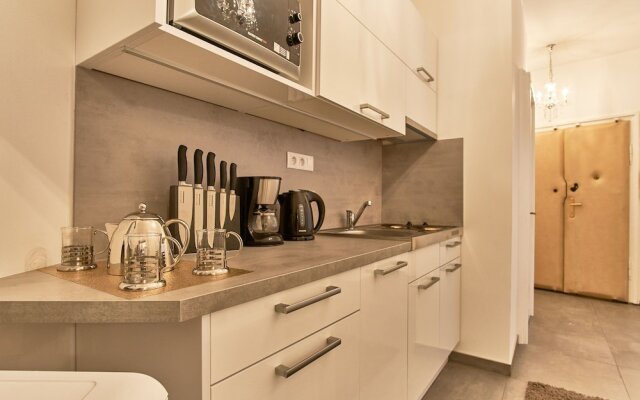 Charles Bridge Royal Apartment