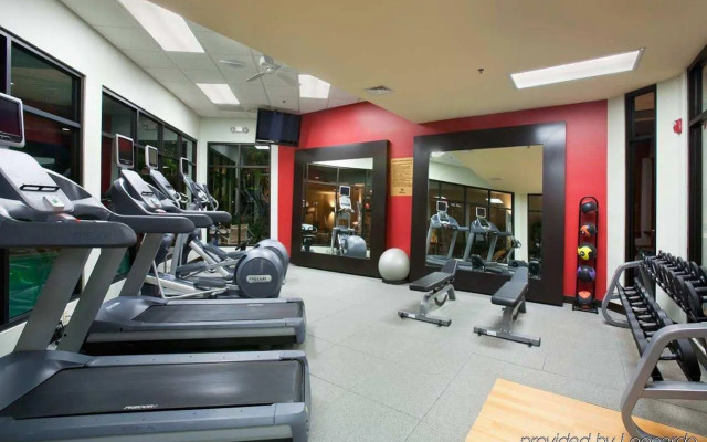 DoubleTree by Hilton Hotel Wichita Airport