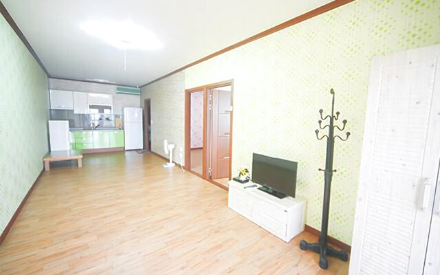 Hadong Kumosan Land Pension