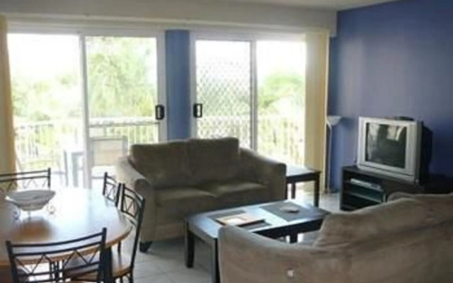 Bayviews & Harbourview Holiday Apartments