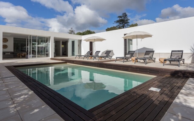 La Maison by White Exclusive Suites Villas