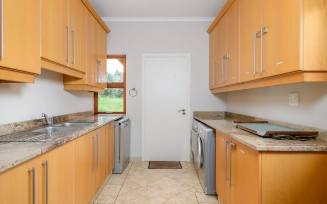 San Lameer Villa Rentals 14403