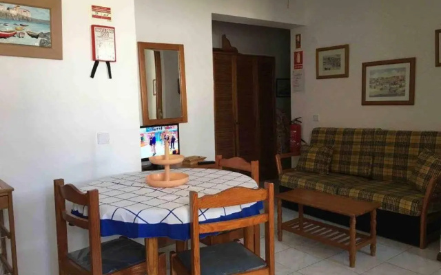 Tavira Cozy Studio by the Pool