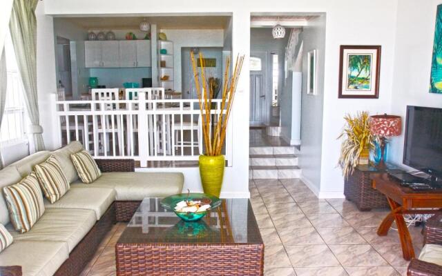 "silver Sands Beach Villas are Great for Family-friendly Activities & Surfing"