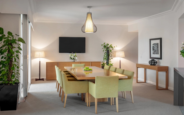 InterContinental Sanctuary Cove Resort by IHG – Guest Rooms – Sanctuary Cove