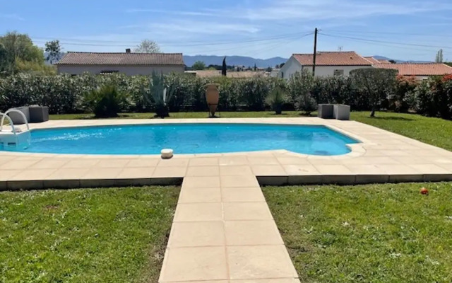 Villa in Vidauban With Pool & Vineyards Nearby