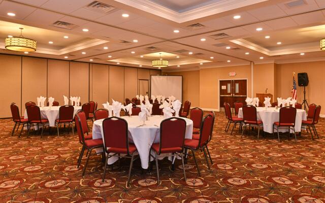 Holiday Inn New London - Mystic Area by IHG