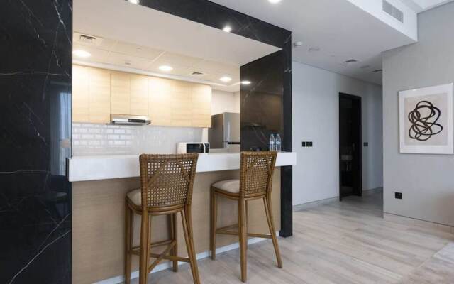 Delightful 2BR Apartment Privà Living