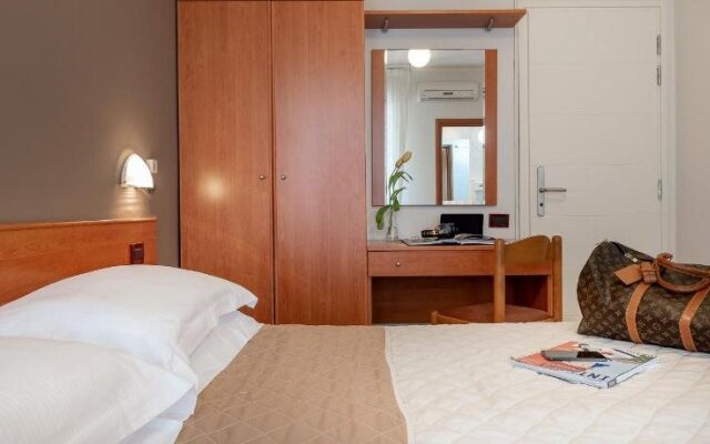 Hotel Pierre Riccione