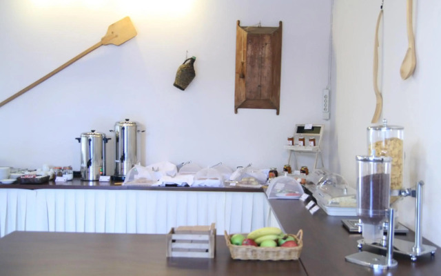 Platon Hotel