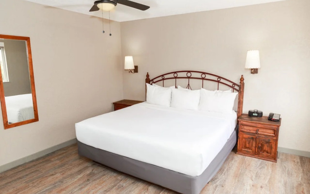 Aarchway Inn