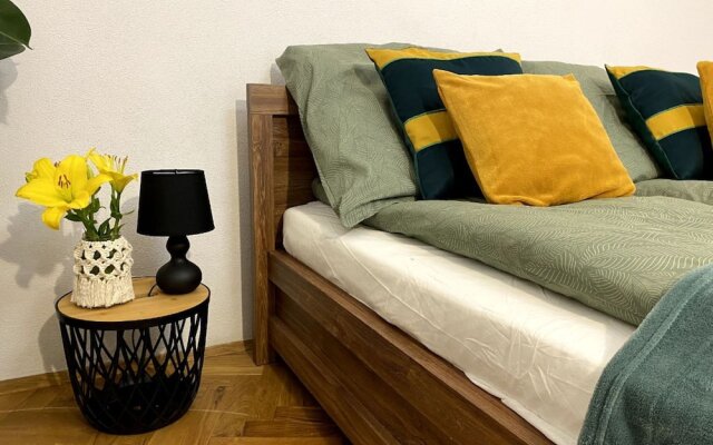 Green House apartment