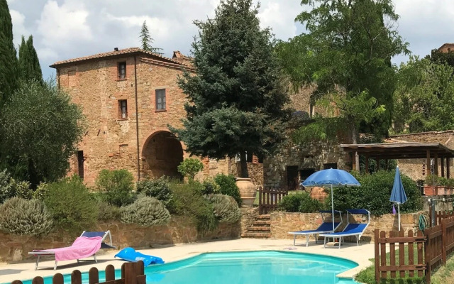 Borgo La Grancia