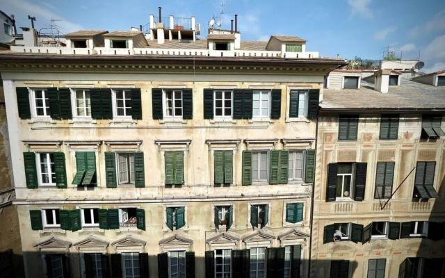Reggia San Lorenzo Di Fronte Alla Cattedrale