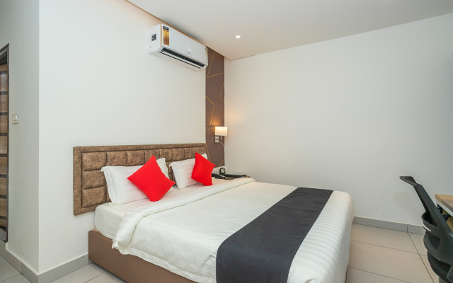 Vihaari 24 Business Hotel