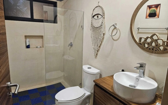 Elegant 1 Bedroom - 1 bathroom Apartment