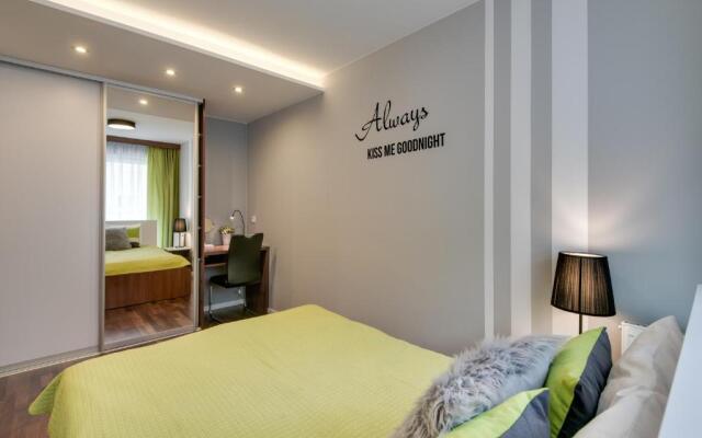 River Boulevards Apartment