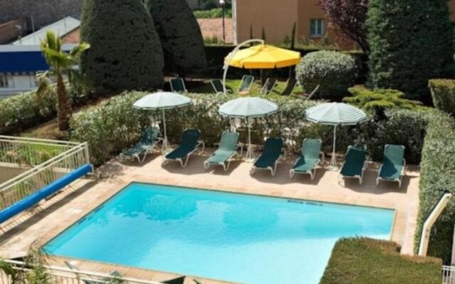 Hotel Beausejour