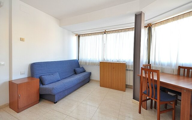 Apartamentos AR Easy Oliva