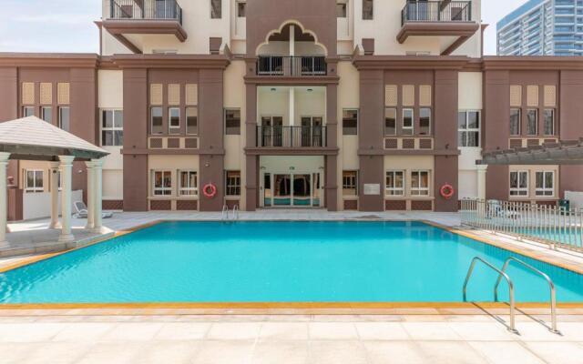 Frank Porter - Canal Residence