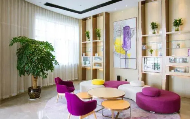 Xinli Hotel Tongxiang