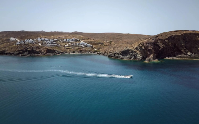 Semeli Coast Mykonos, Curio Collection by Hilton