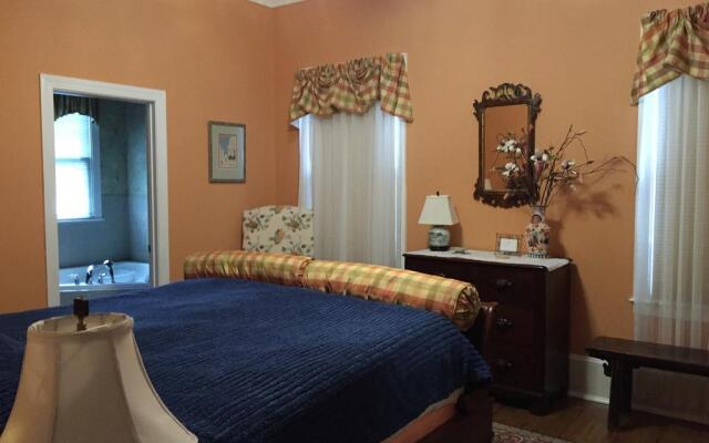 Hanna House Bed & Breakfast