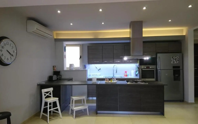 Kassia Apartment