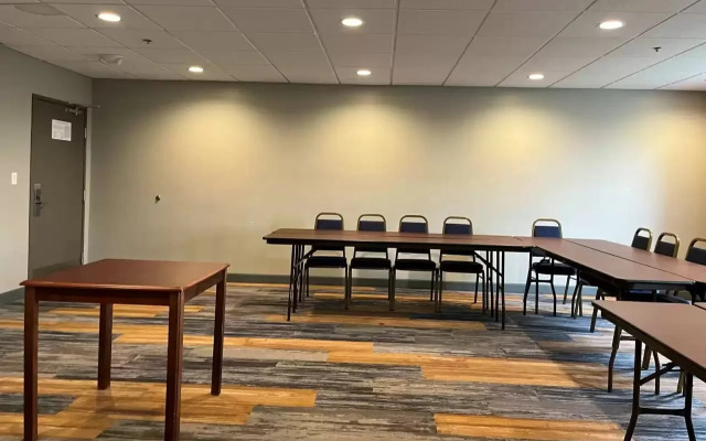 Country inn & Suites by Radisson Bolingbrook, I-55