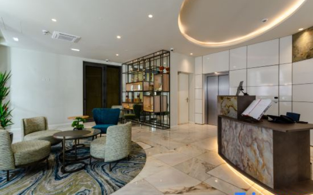 The 7 Hotel, Suites, Studios & Apartments