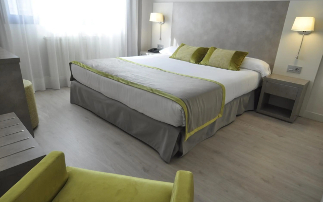 Hotel And Spa Real Jaca