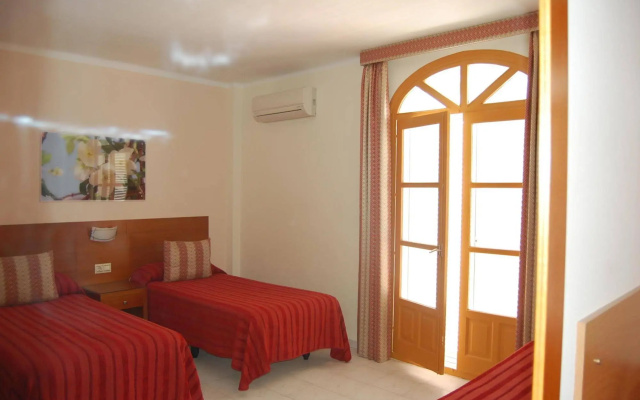 Hostal Marazul
