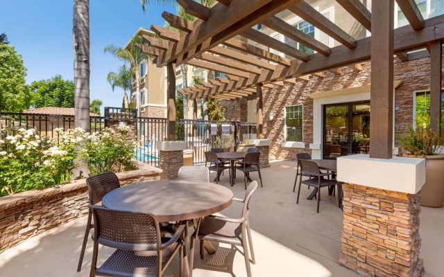 Comfort Inn & Suites near Ontario Airport