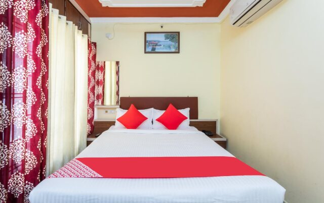 Oyo 30185 Ole Homes Mannipuram
