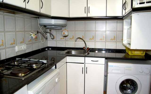 Planta Baja Con Jardin Privado Cerca De La Playa