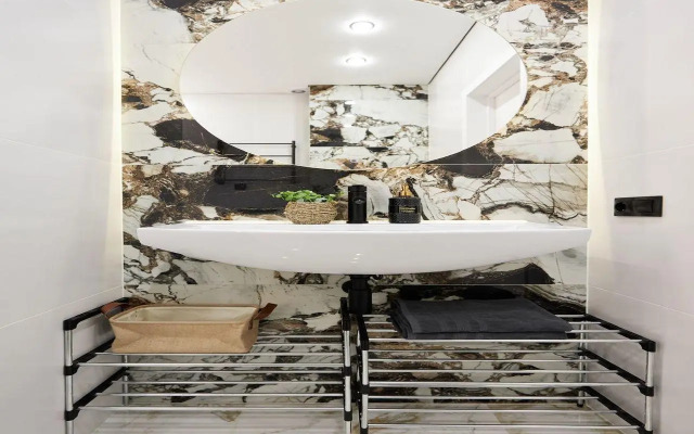 Апартаменты на улице Нансена 109/6-2