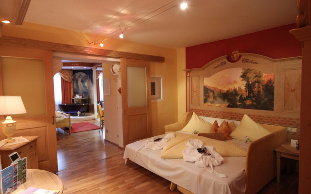 Schlosshotel Lacknerhof