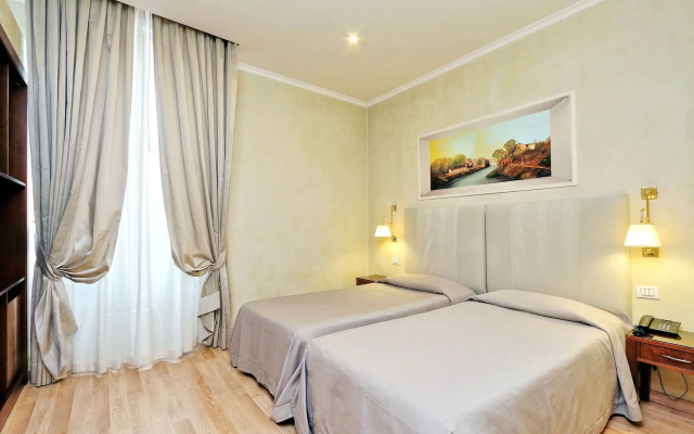 Camelia Hotel