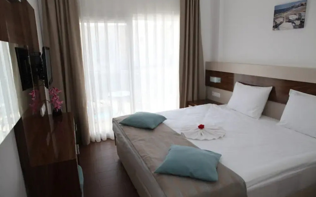 Cotton Boutique Hotel 16+