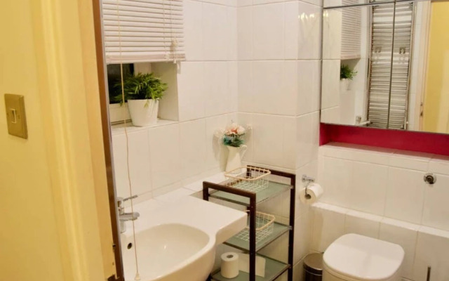 1 Bedroom Flat Close to Clapham Junction