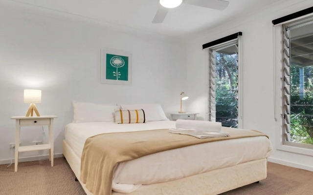Sunshine Beach House-25 Metre Walk To The Beach