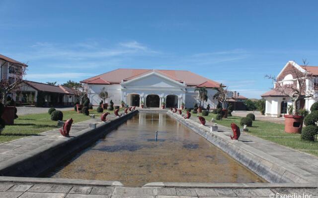 Plaza del Norte Hotel and Convention Center