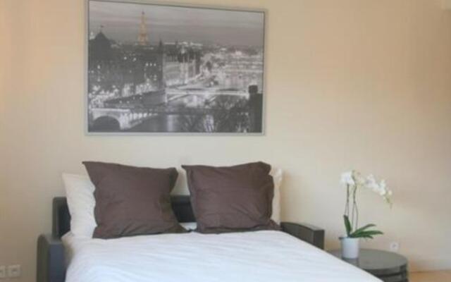 Short Stay Paris Apartments