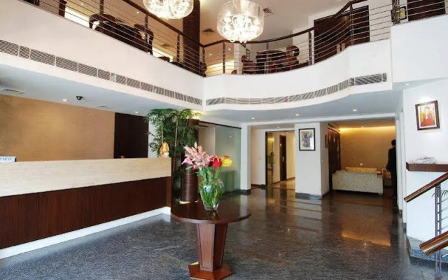 Aarone Residency Airport
