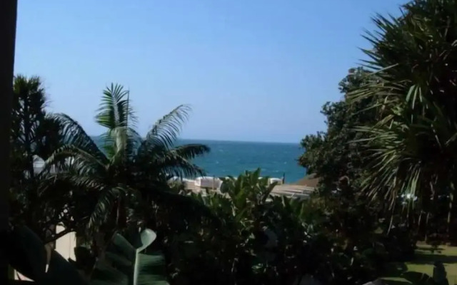 16 Mallorca Umdloti beach front Magic